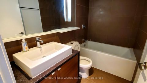 Photo 6 at 811 - 121 Mcmahon Drive, Bayview Village, Toronto