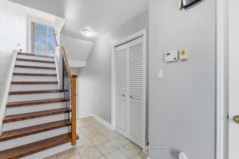 Photo 6 at 43 - 28 Sebastian Cabot Way, Jane Heights, Toronto