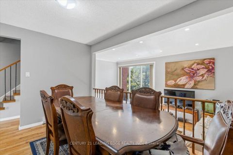 Photo 11 at 43 - 28 Sebastian Cabot Way, Jane Heights, Toronto