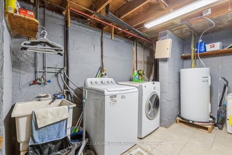 Photo 25 at 43 - 28 Sebastian Cabot Way, Jane Heights, Toronto
