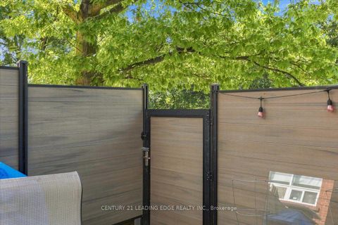 Photo 26 at 43 - 28 Sebastian Cabot Way, Jane Heights, Toronto