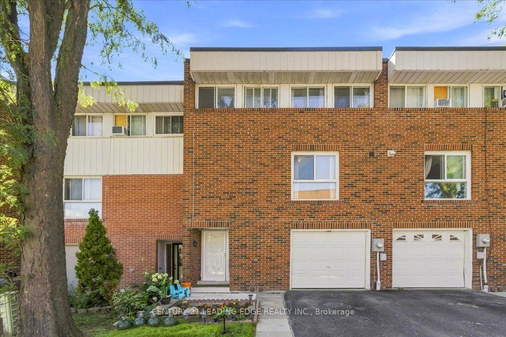 43 - 28 Sebastian Cabot Way, Jane Heights, Toronto 