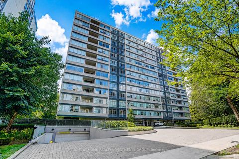 Photo 2 at 102 - 500 Avenue Road, Casa Loma, Toronto