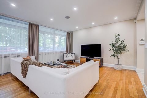Photo 16 at 102 - 500 Avenue Road, Casa Loma, Toronto