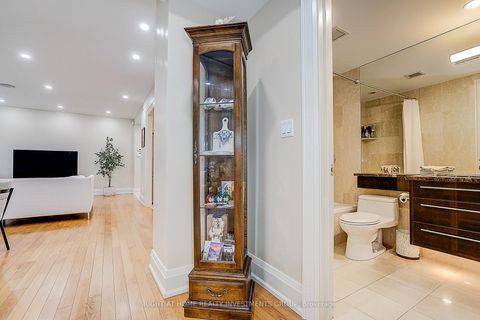Photo 27 at 102 - 500 Avenue Road, Casa Loma, Toronto