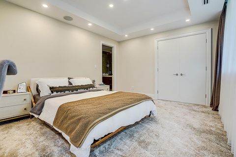Photo 30 at 102 - 500 Avenue Road, Casa Loma, Toronto