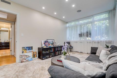 Photo 36 at 102 - 500 Avenue Road, Casa Loma, Toronto