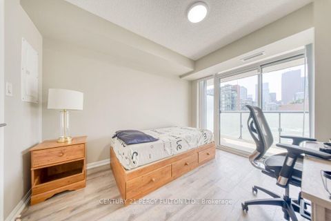 Photo 17 at 1107 - 400 Adelaide Street E, Moss Park, Toronto
