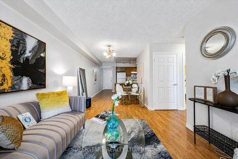 Photo 7 at 1813 - 761 Bay Street, Bay Street Corridor, Toronto