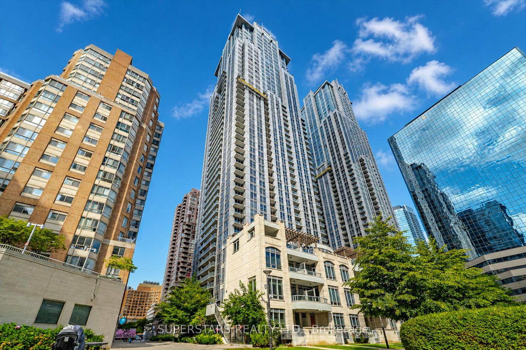 1813 - 761 Bay Street, Bay Street Corridor, Toronto 