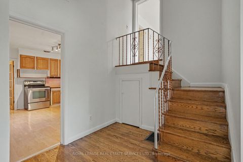 Photo 3 at 647 Burnhamthorpe Road, Etobicoke West Mall, Toronto