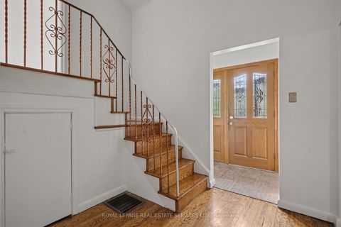 Photo 4 at 647 Burnhamthorpe Road, Etobicoke West Mall, Toronto
