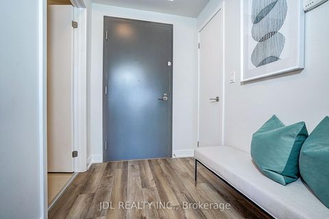 Photo 5 at 316 - 2100 Bridletowne Circle, L'Amoreaux, Toronto