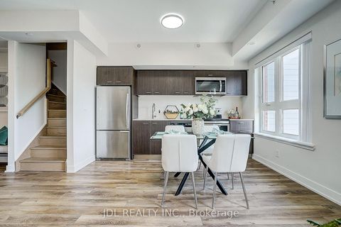 Photo 15 at 316 - 2100 Bridletowne Circle, L'Amoreaux, Toronto