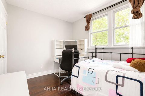 Photo 13 at 115 Portsdown Road, Dorset Park, Toronto