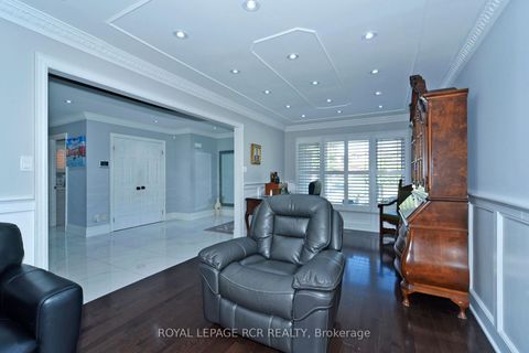 Photo 7 at 3 Jackman Crescent, West Woodbridge, Vaughan