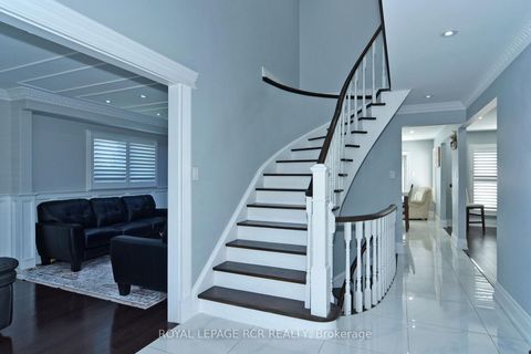 Photo 21 at 3 Jackman Crescent, West Woodbridge, Vaughan