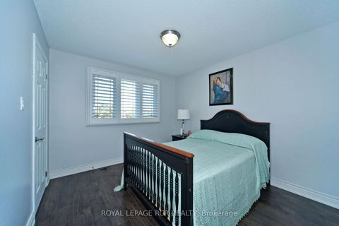 Photo 26 at 3 Jackman Crescent, West Woodbridge, Vaughan