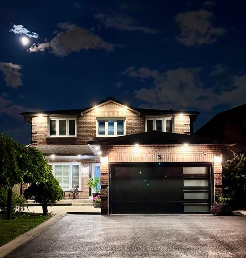 Photo 45 at 3 Jackman Crescent, West Woodbridge, Vaughan