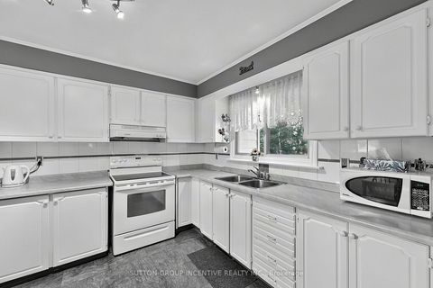 Photo 13 at 1006 Lebanon Drive, Alcona, Innisfil