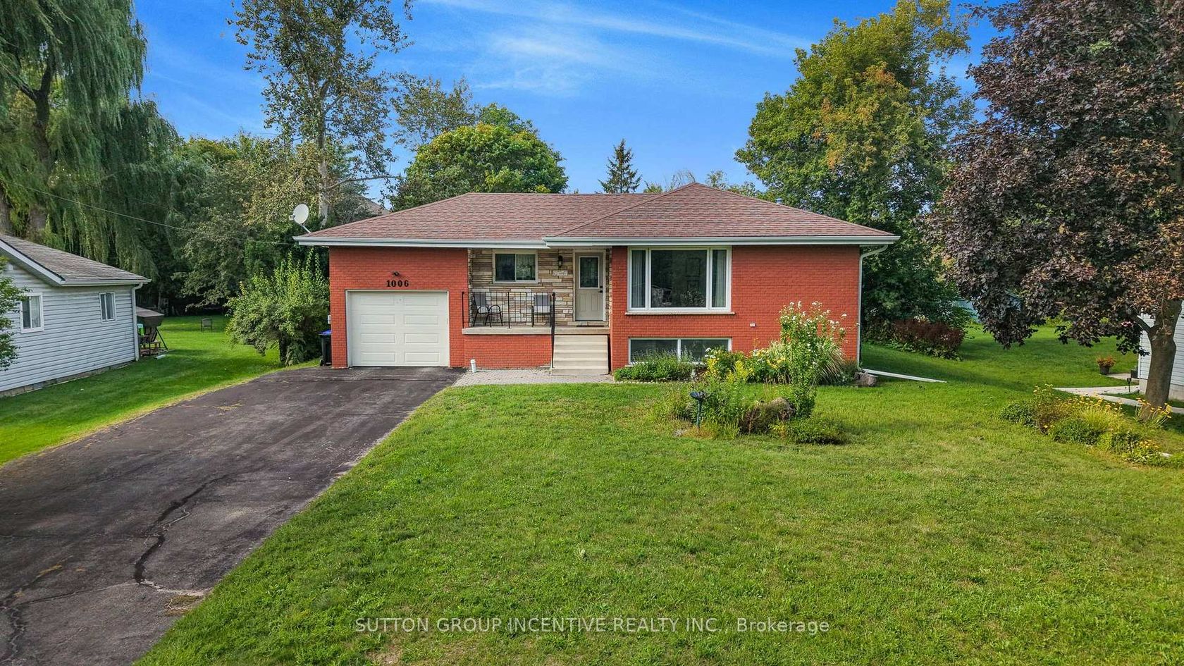 1006 Lebanon Drive, Alcona, Innisfil photo number 2