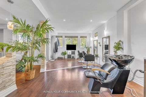 Photo 37 at 35 Vandervoort Drive, Jefferson, Richmond Hill