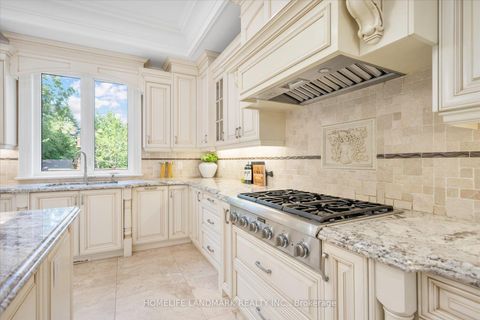 Photo 7 at 92 Caines Avenue, Newtonbrook West, Toronto