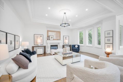 Photo 10 at 92 Caines Avenue, Newtonbrook West, Toronto