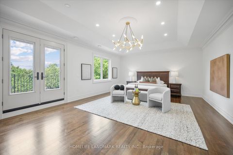 Photo 17 at 92 Caines Avenue, Newtonbrook West, Toronto
