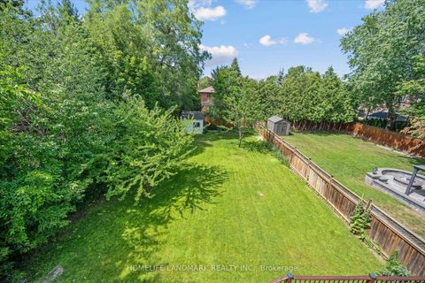 Photo 21 at 92 Caines Avenue, Newtonbrook West, Toronto