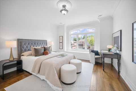 Photo 22 at 92 Caines Avenue, Newtonbrook West, Toronto