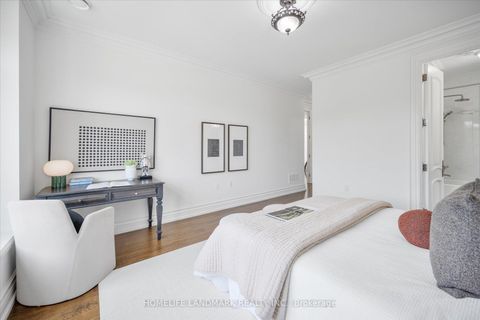 Photo 23 at 92 Caines Avenue, Newtonbrook West, Toronto