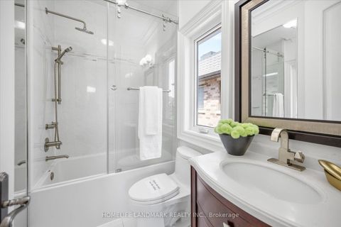 Photo 24 at 92 Caines Avenue, Newtonbrook West, Toronto