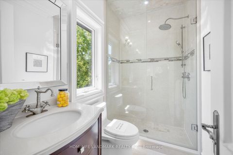 Photo 26 at 92 Caines Avenue, Newtonbrook West, Toronto