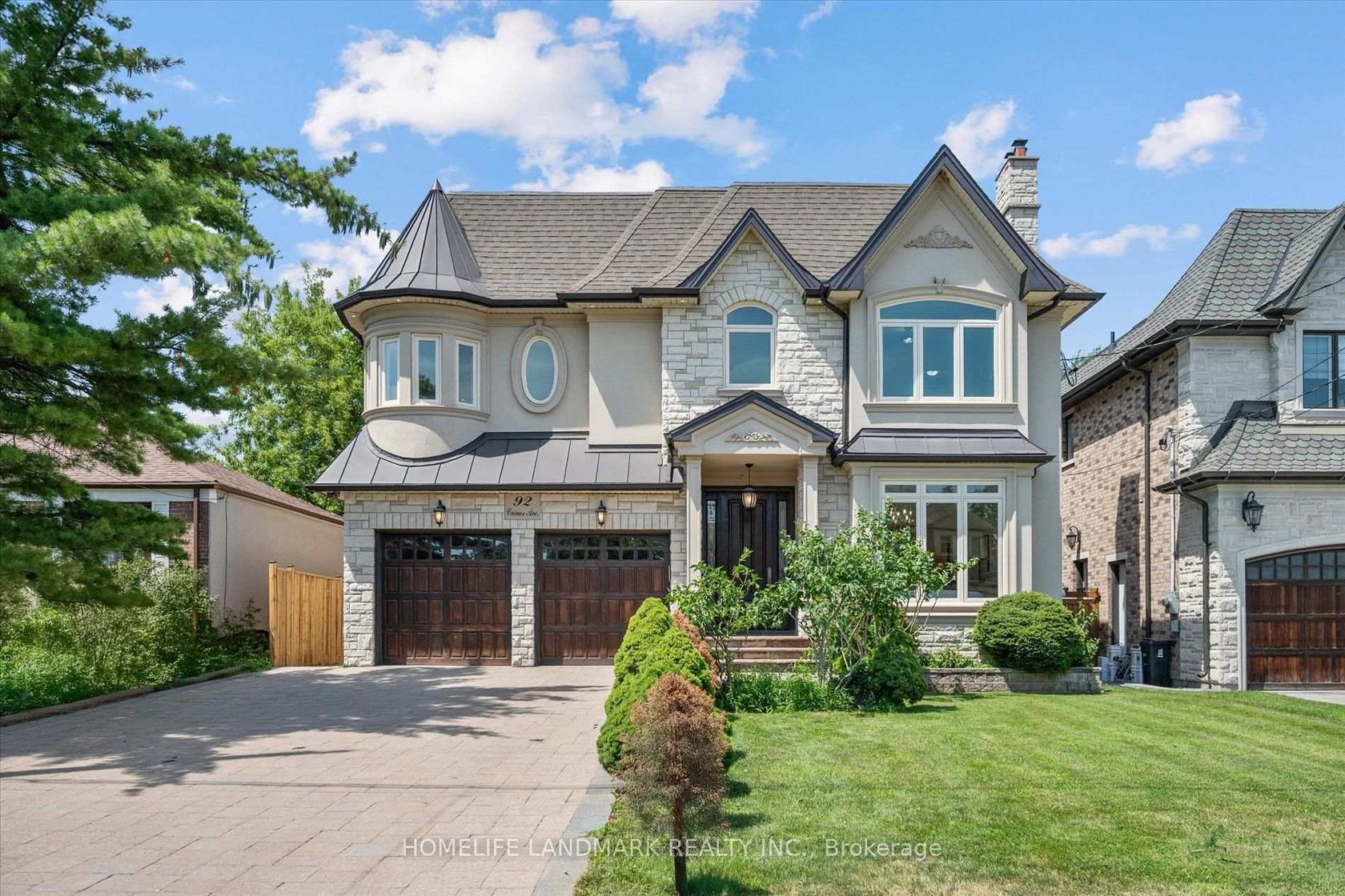 92 Caines Avenue, Newtonbrook West, Toronto 