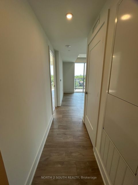 Photo 11 at 529 - 858 Dupont Street, Junction, Toronto