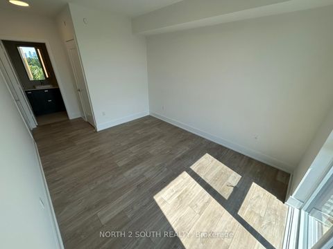 Photo 13 at 529 - 858 Dupont Street, Junction, Toronto