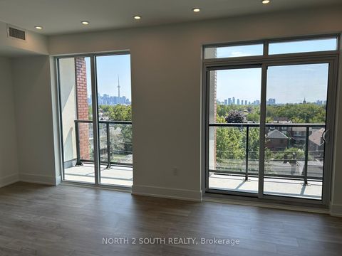 Photo 17 at 529 - 858 Dupont Street, Junction, Toronto