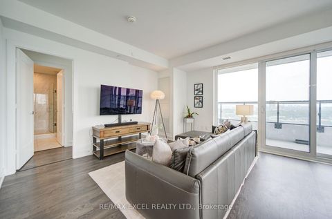Photo 18 at 2331 - 20 Inn On The Park Drive, Don Mills, Toronto