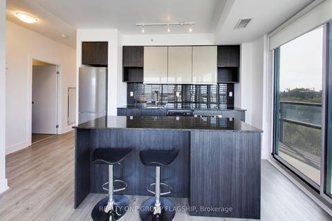 Photo 7 at 709 - 99 The Donway W, Don Mills, Toronto