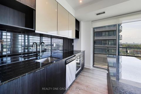 Photo 8 at 709 - 99 The Donway W, Don Mills, Toronto