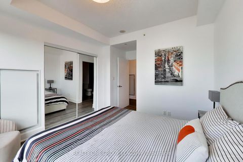 Photo 17 at 709 - 99 The Donway W, Don Mills, Toronto