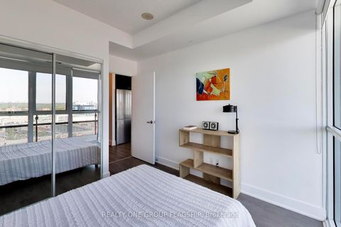 Photo 21 at 709 - 99 The Donway W, Don Mills, Toronto