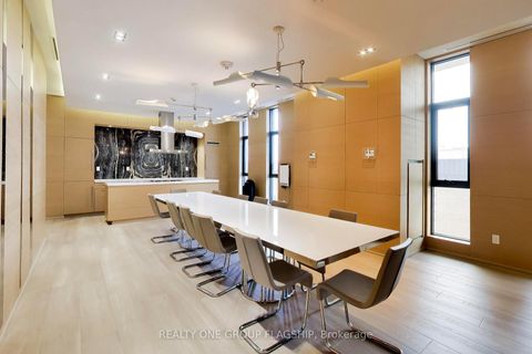 Photo 34 at 709 - 99 The Donway W, Don Mills, Toronto