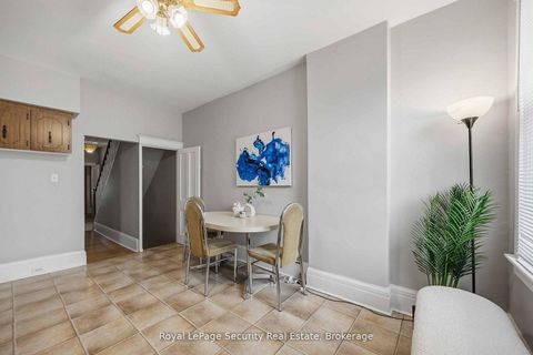 Photo 11 at 667 Ossington Avenue, Little Italy, Toronto