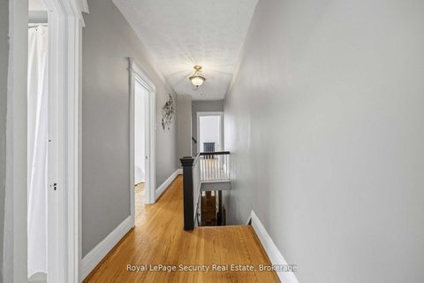 Photo 18 at 667 Ossington Avenue, Little Italy, Toronto