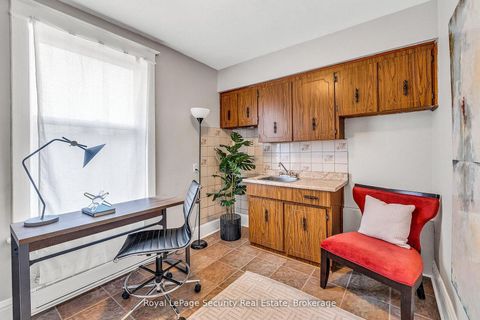 Photo 27 at 667 Ossington Avenue, Little Italy, Toronto