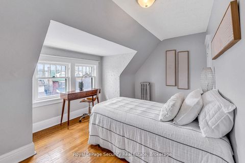 Photo 29 at 667 Ossington Avenue, Little Italy, Toronto