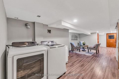 Photo 38 at 667 Ossington Avenue, Little Italy, Toronto
