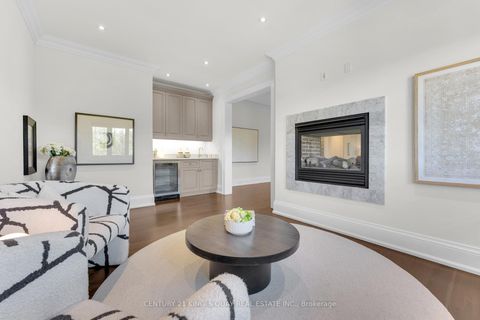 Photo 26 at 32 Hogan Court, King City, King